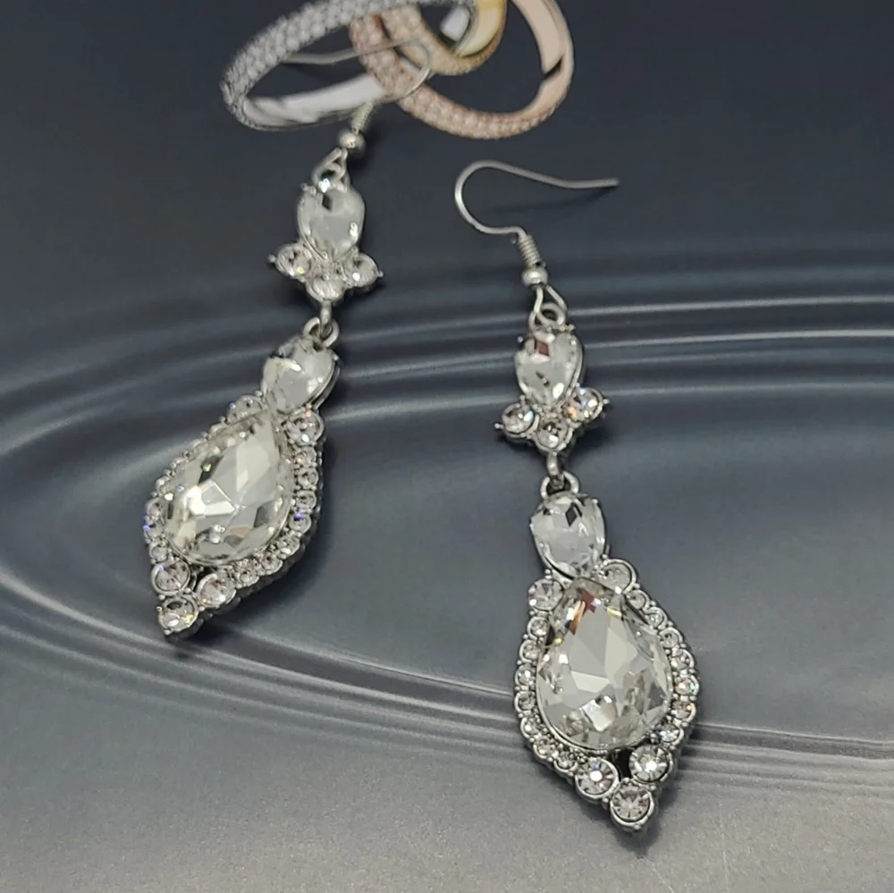 Vintage Aurora Borealis Crystal Silver Chandelier Drop Earrings